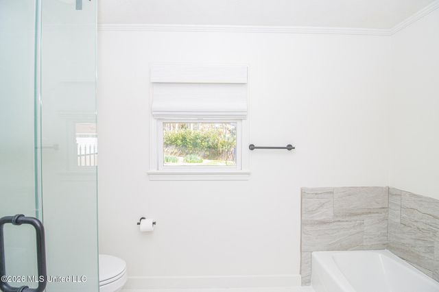 2004 S Petit Bois Street, Jackson, MS 39211