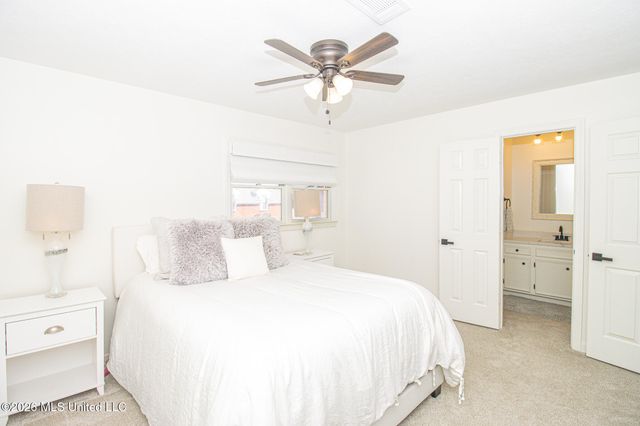 2004 S Petit Bois Street, Jackson, MS 39211