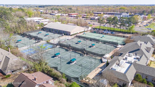 2004 S Petit Bois Street, Jackson, MS 39211