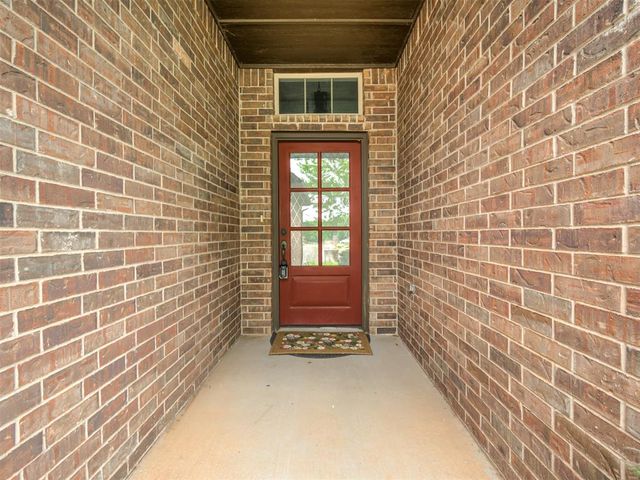 17401 Murcielago Court, Oklahoma City, OK 73170