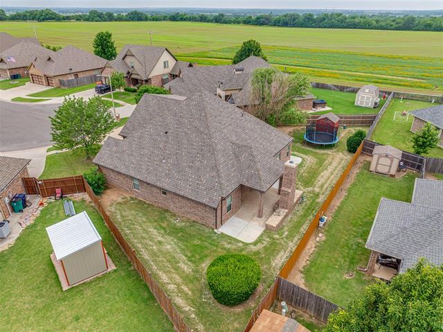 17401 Murcielago Court, Oklahoma City, OK 73170