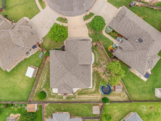 17401 Murcielago Court, Oklahoma City, OK 73170
