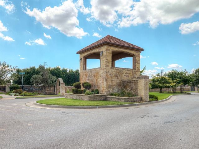 17401 Murcielago Court, Oklahoma City, OK 73170