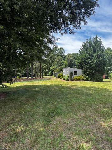 2167 Payne Road, Lexington, NC 27295