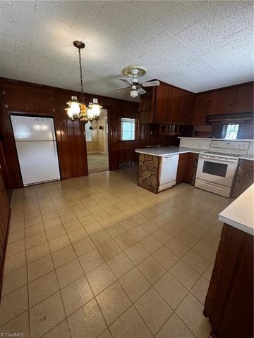 2167 Payne Road, Lexington, NC 27295