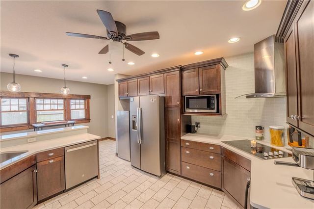 630 S Evergreen Avenue, Chanute, KS 66720