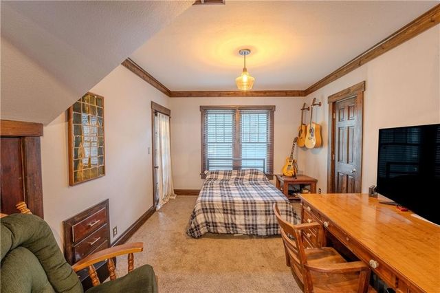 630 S Evergreen Avenue, Chanute, KS 66720