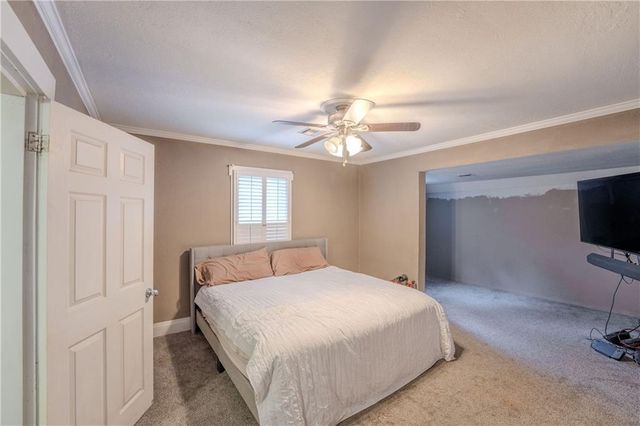 630 S Evergreen Avenue, Chanute, KS 66720