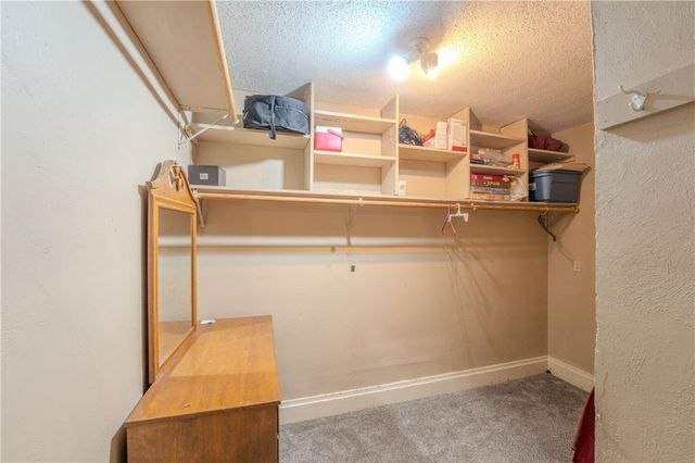 630 S Evergreen Avenue, Chanute, KS 66720