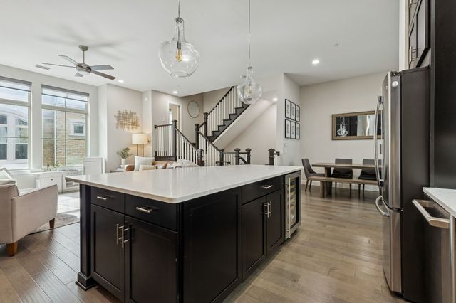 762 Spanish Oaks Place, Dallas, TX 75204