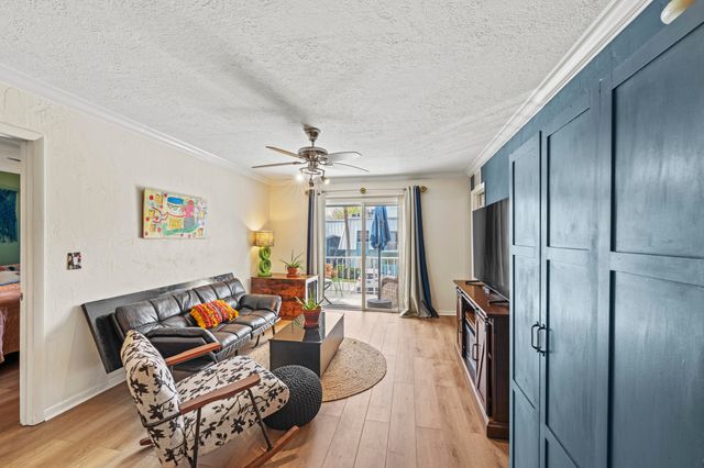 950 S Kanner Highway B30, Stuart, FL 34994