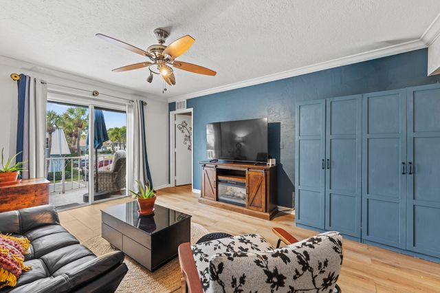 950 S Kanner Highway B30, Stuart, FL 34994