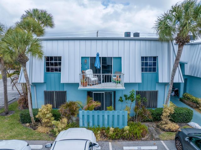 950 S Kanner Highway B30, Stuart, FL 34994