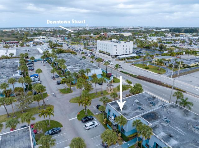 950 S Kanner Highway B30, Stuart, FL 34994