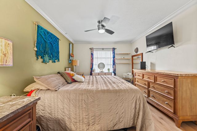 950 S Kanner Highway B30, Stuart, FL 34994