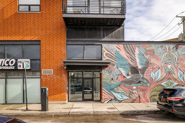 2045 W Concord Place 604, Chicago, IL 60647