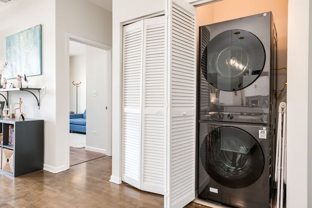 2045 W Concord Place 604, Chicago, IL 60647