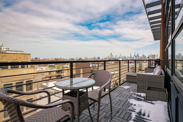 2045 W Concord Place 604, Chicago, IL 60647