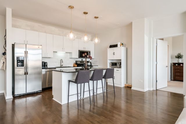 2045 W Concord Place 604, Chicago, IL 60647