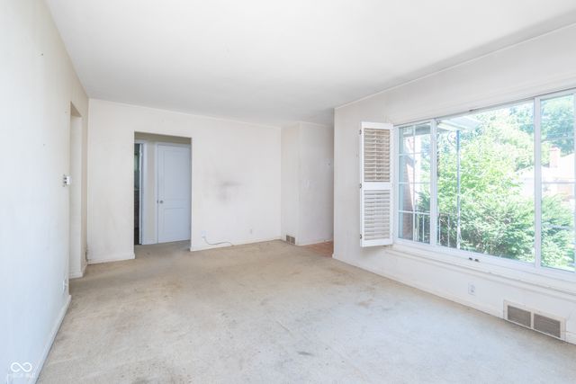 5317 E Saint Joseph Street, Indianapolis, IN 46219