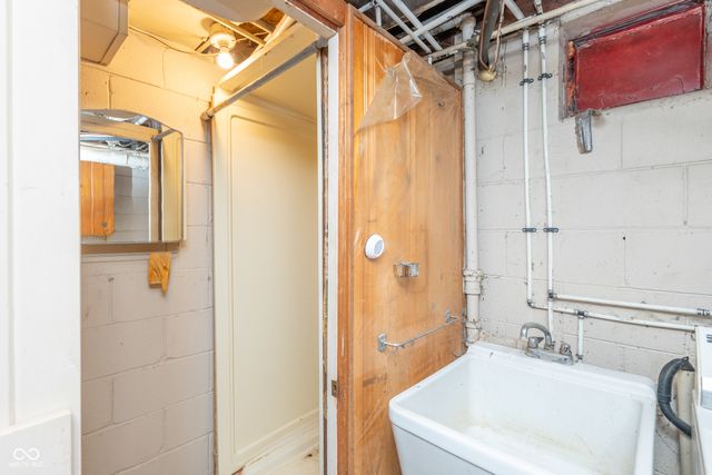 5317 E Saint Joseph Street, Indianapolis, IN 46219