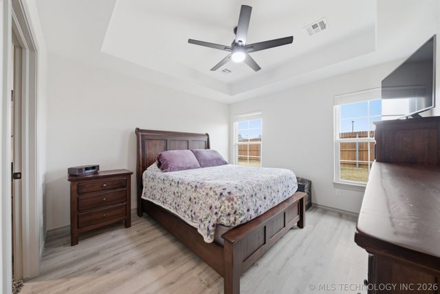 5820 Coldspring Lane, Bartlesville, OK 74006