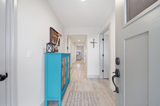 5820 Coldspring Lane, Bartlesville, OK 74006