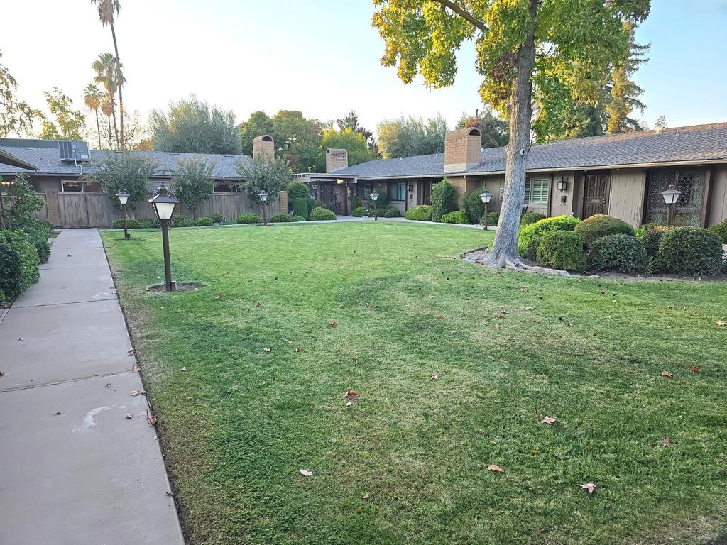 Image 24 of property listing at 5064 N Wishon Avenue # A, Fresno, CA 93704