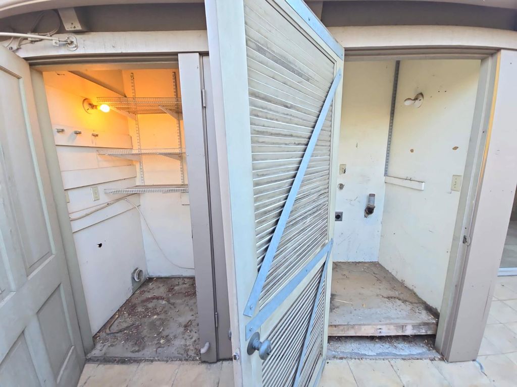 Image 25 of property listing at 5064 N Wishon Avenue # A, Fresno, CA 93704