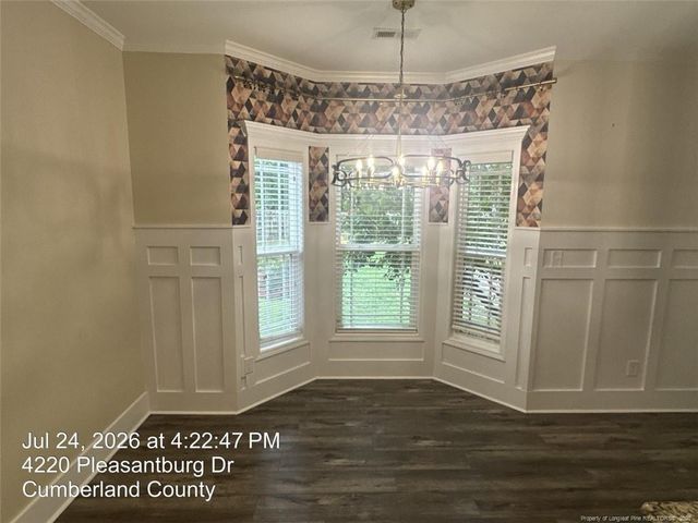 4220 Pleasantburg Drive, Fayetteville, NC 28312