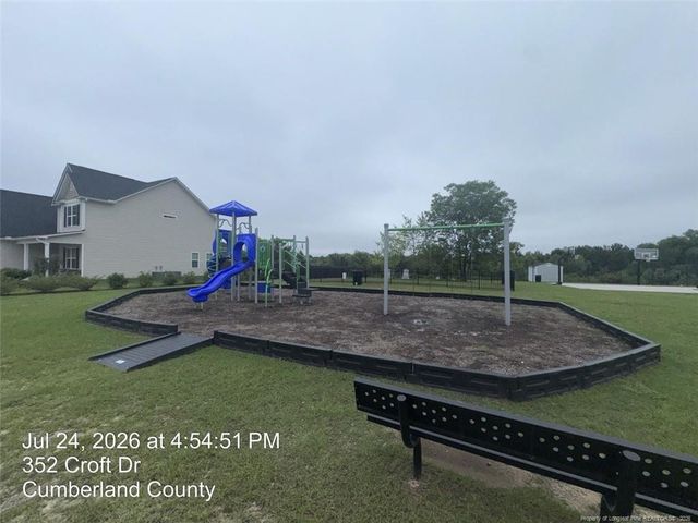 4220 Pleasantburg Drive, Fayetteville, NC 28312