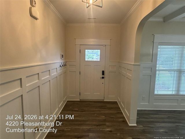 4220 Pleasantburg Drive, Fayetteville, NC 28312