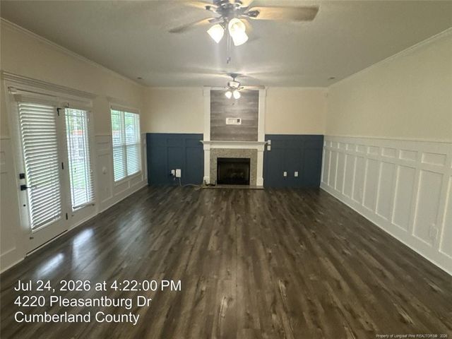 4220 Pleasantburg Drive, Fayetteville, NC 28312