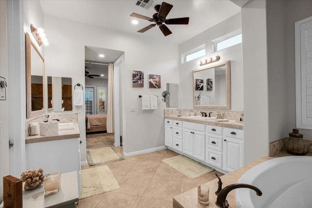 57755 Barristo Circle, La Quinta, CA 92253