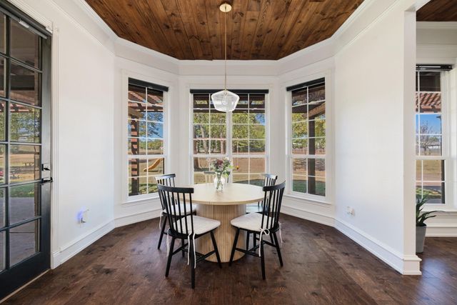 3835 48th Street NE, Paris, TX 75462