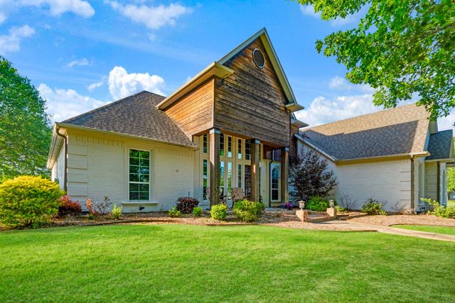 3835 48th Street NE, Paris, TX 75462