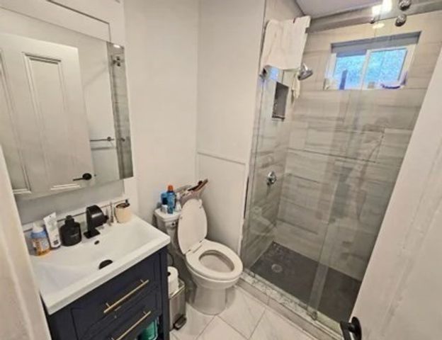 15 Walnut St, Somerville, MA 02143