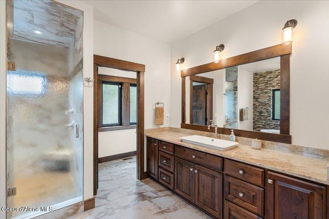 3544 E WINRAY DR, Hayden, ID 83835