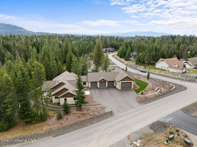 3544 E WINRAY DR, Hayden, ID 83835