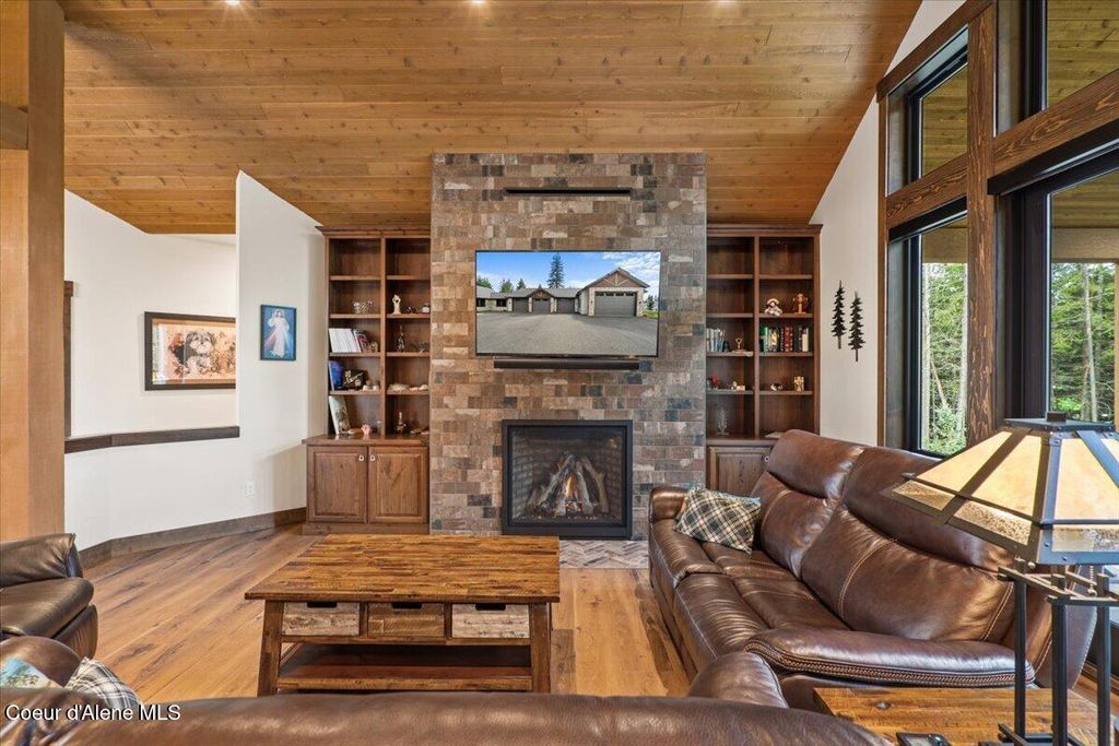 3544 E WINRAY DR, Hayden, ID 83835 photo 9