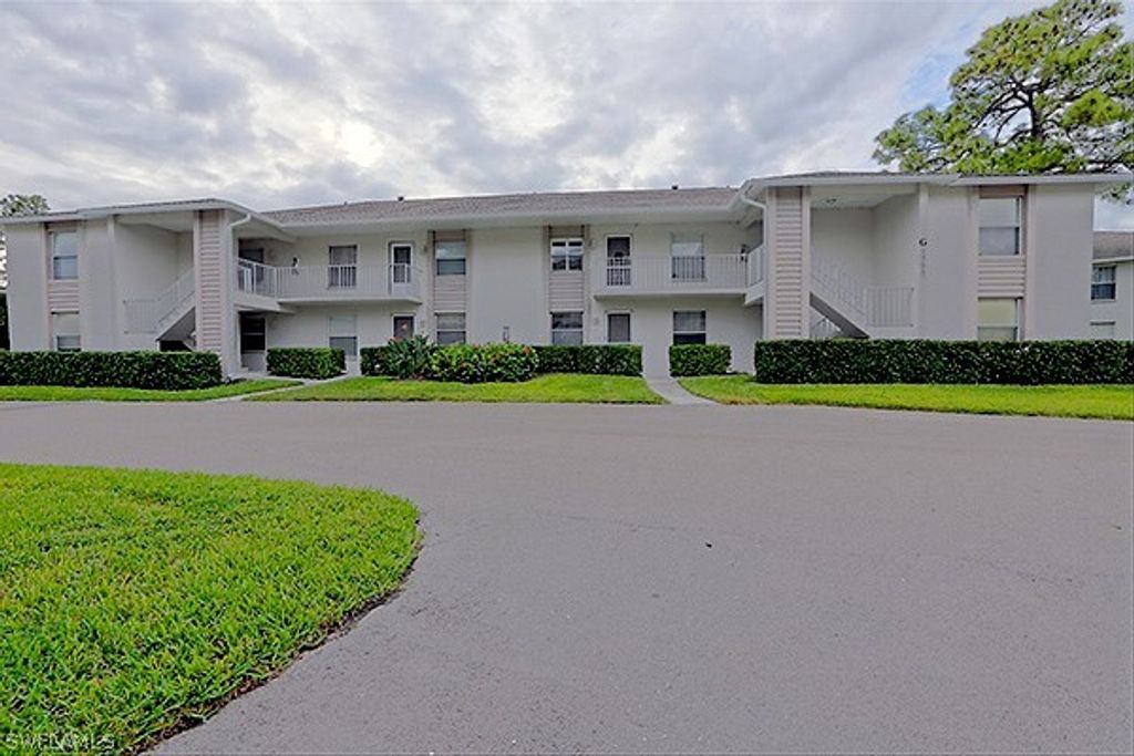 1357 Churchill CIR G101, Naples, FL 34116