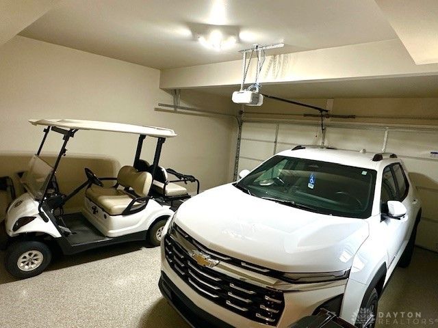 1363 Lake Run Drive, Lebanon, OH 45036