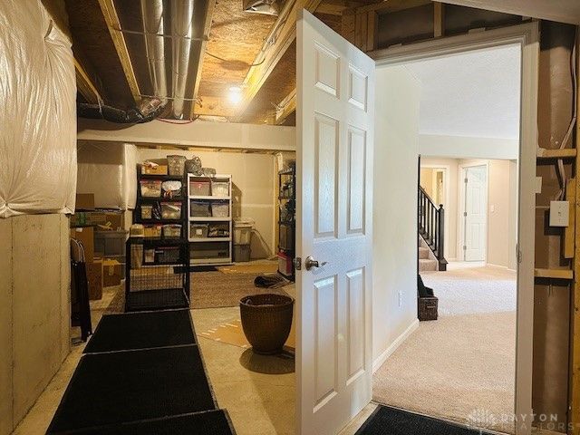 1363 Lake Run Drive, Lebanon, OH 45036