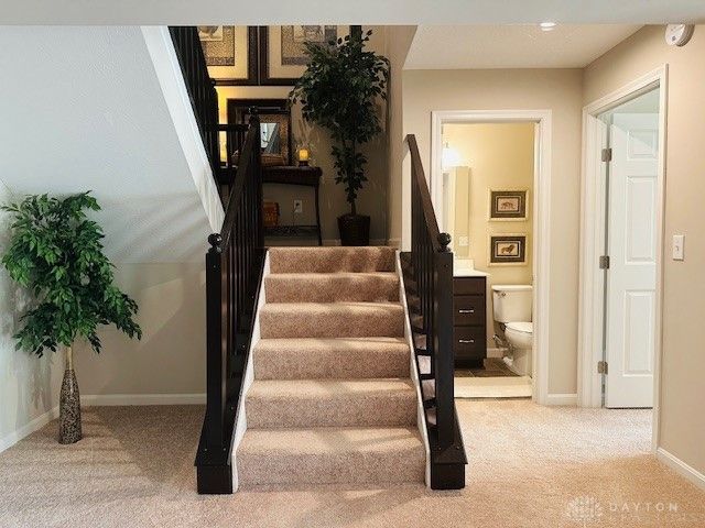 1363 Lake Run Drive, Lebanon, OH 45036