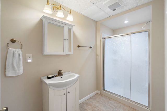 626 Knollwood Dr, La Vergne, TN 37086