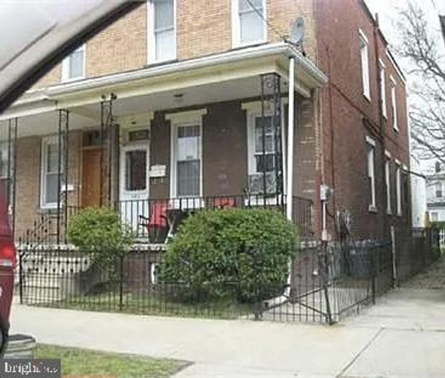 503 CHAMBERS AVE, Gloucester City, NJ 08030