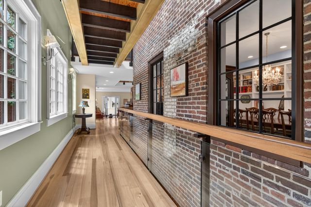 120 E Third Street, Lexington, KY 40508