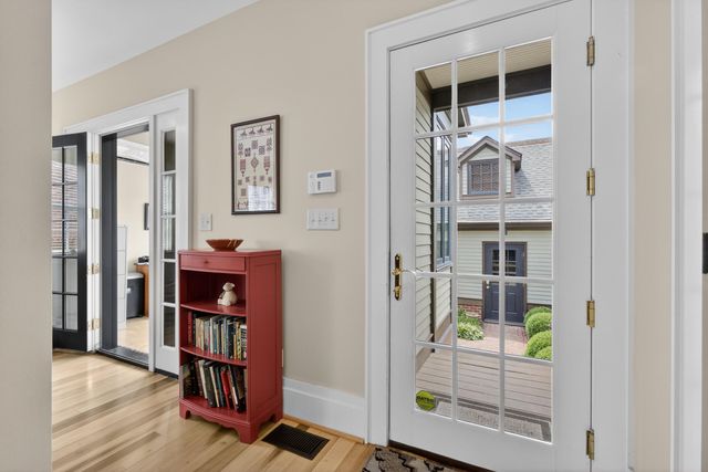 120 E Third Street, Lexington, KY 40508