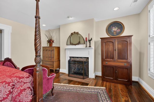 120 E Third Street, Lexington, KY 40508