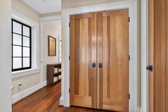 120 E Third Street, Lexington, KY 40508